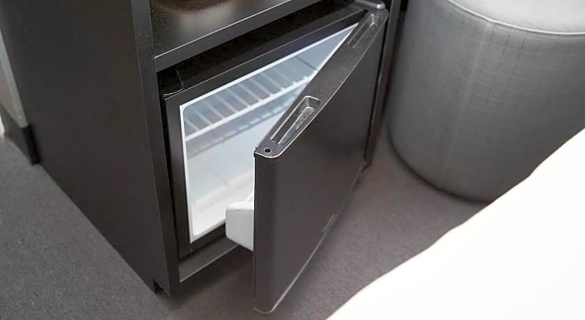 CABIN and HOTEL CONSTANT NAHA