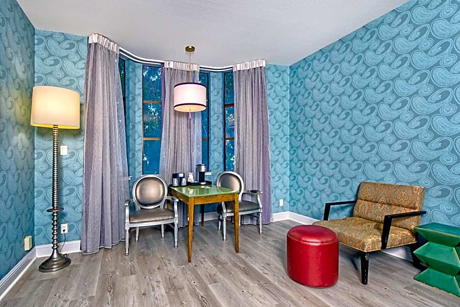 Hotel Fiona