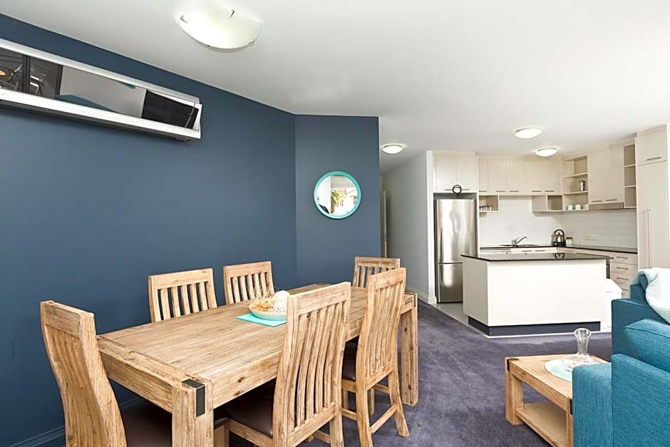 Sevan Apartments Forster