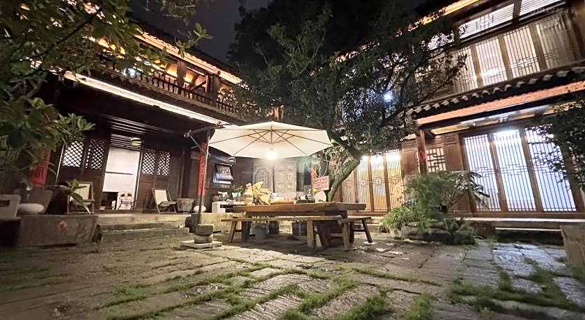 Dali Qingxin Garden Courtyard Hotel