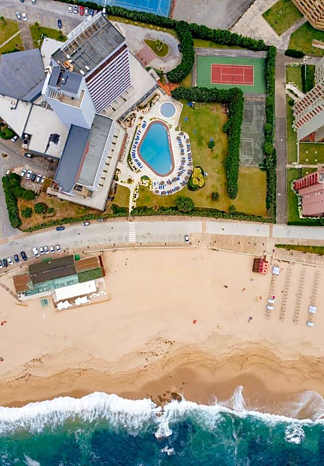 Axis Vermar Conference & Beach Hotel