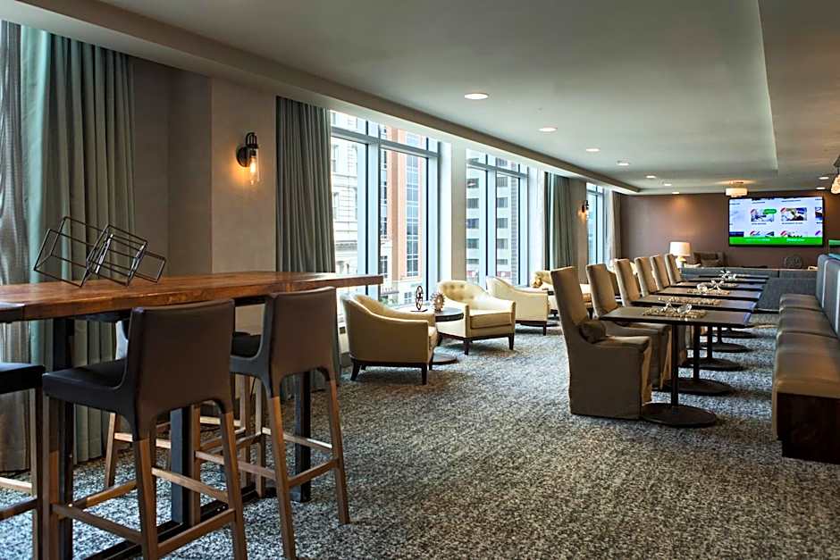 Renaissance by Marriott Allentown Hotel