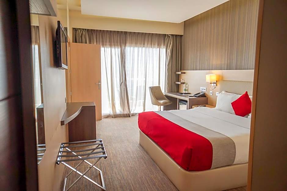 Royal Tulip City Center