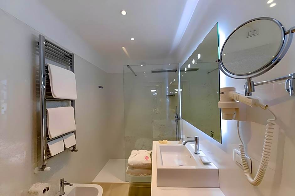 Savoia & Jolanda Hotel