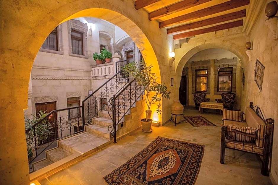 Stone House Cave Hotel