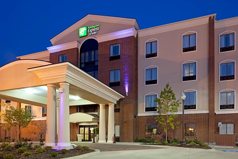 Holiday Inn Express Hotel & Suites Ennis, an IHG Hotel
