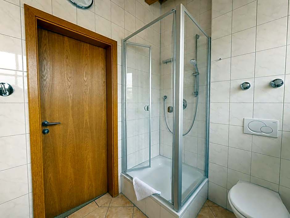 Hotel Schatten