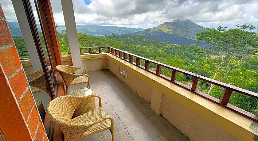 Caldera Hotel & Restaurant
