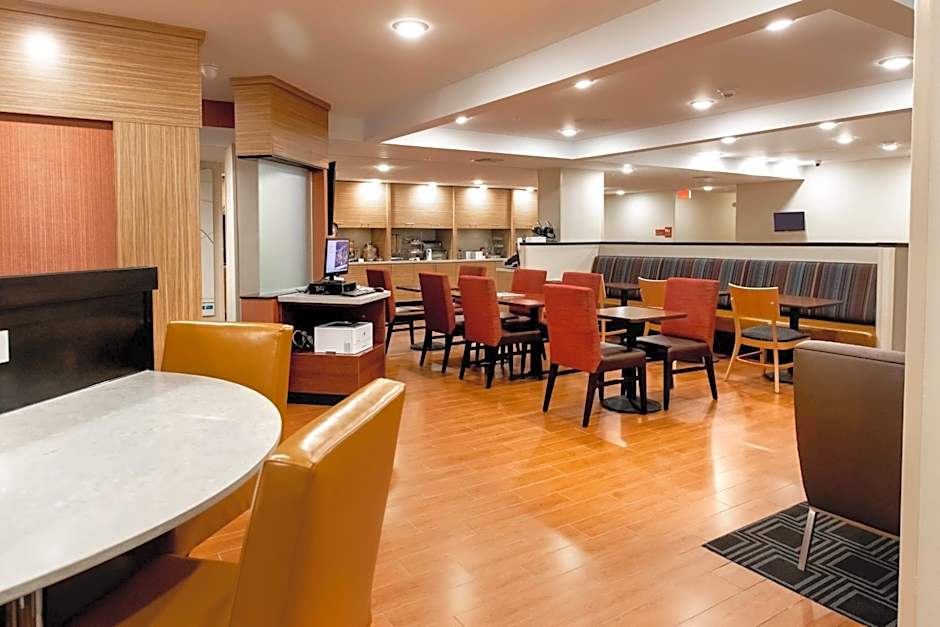 TownePlace Suites by Marriott Louisville Airport