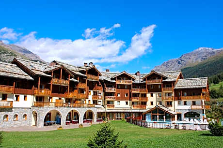 Les Alpages De Val Cenis