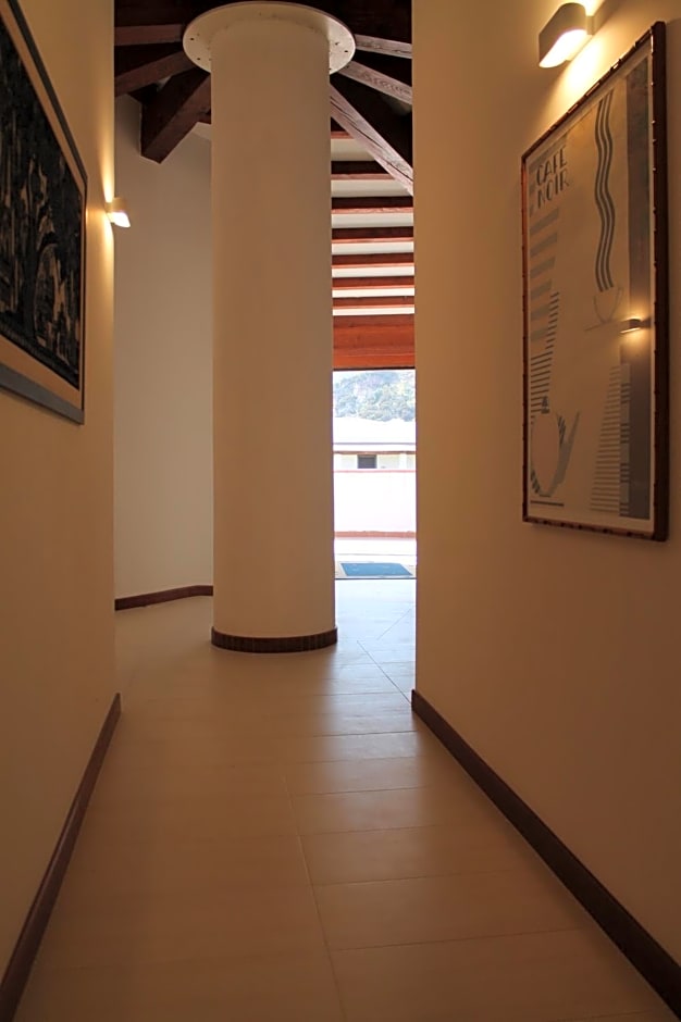 Il Caimano B & B, con piscina dal 13 Luglio al 31 Agosto