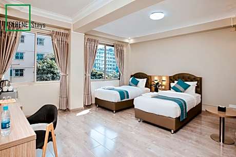 Royal Deluxe Twin Room