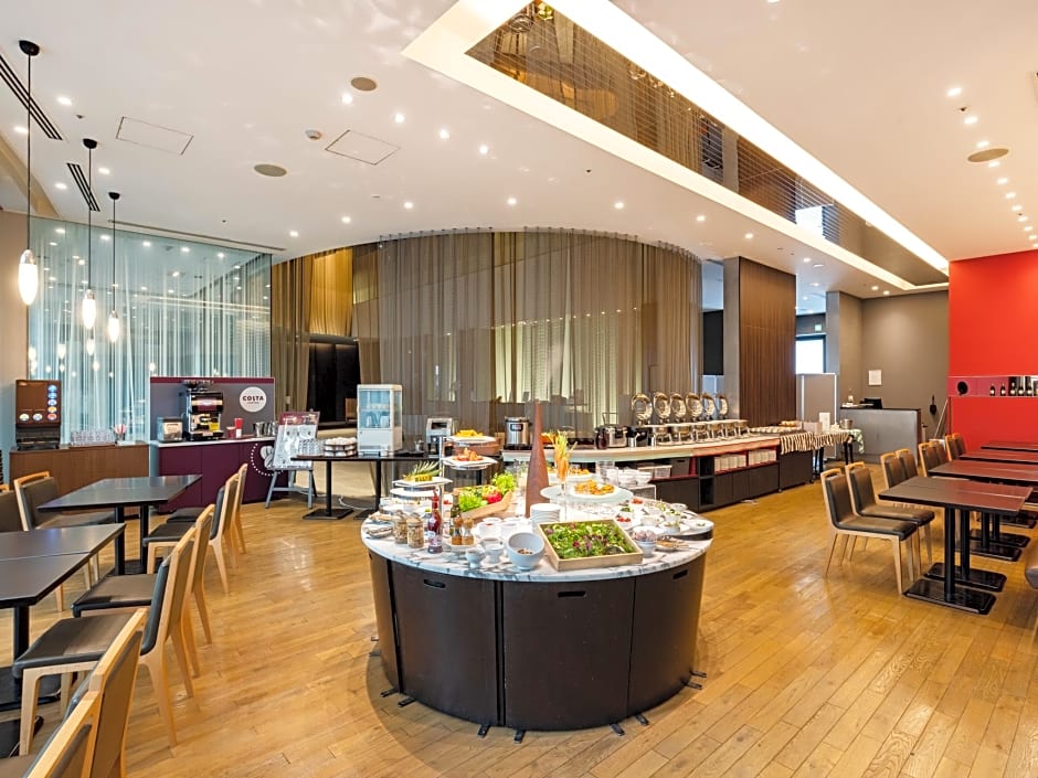 Tenza Hotel at Hakata Station