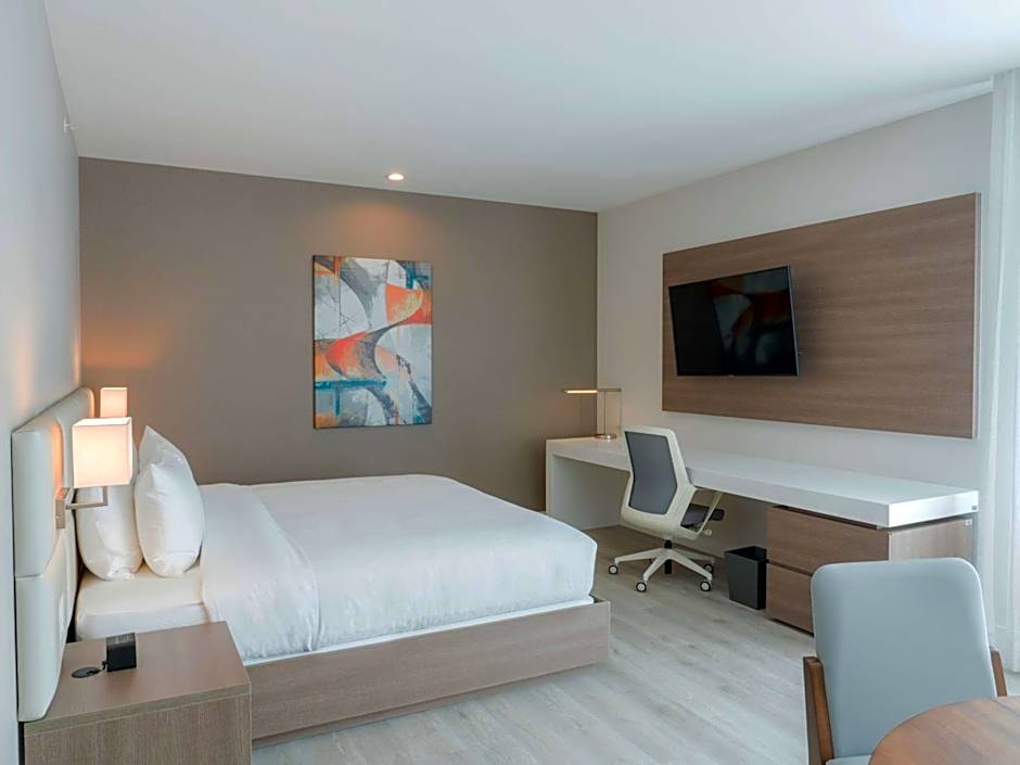 Hilton Garden Inn Santa Ana