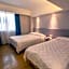 Ole Tai Sam Un Hotel