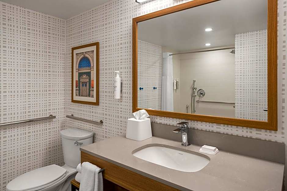 Hampton Inn Staunton