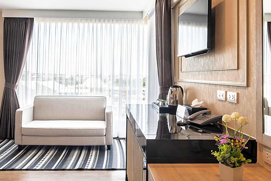 The Airport Courtyard Suvarnabhumi Airport