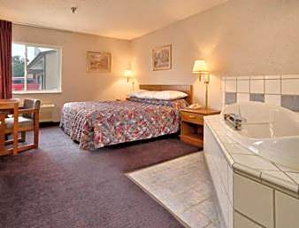 Econo Lodge El Paso, IL