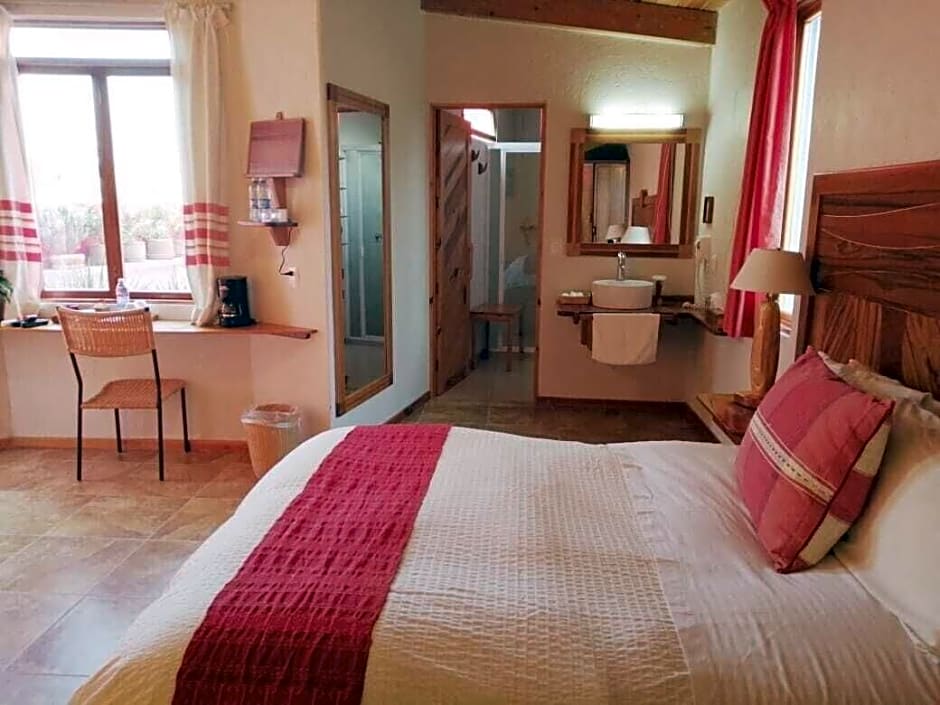 Casa Tsaya Boutique