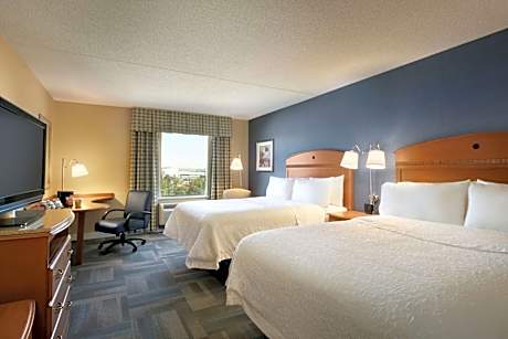 Room with Two Queen Beds - Non-Smoking