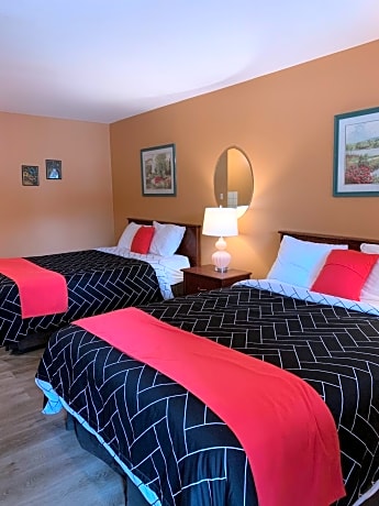 Queen Room with Two Queen Beds