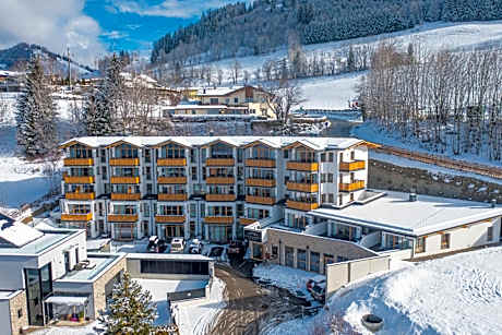 AlpenParks Hotel & Apartment Alpendorf