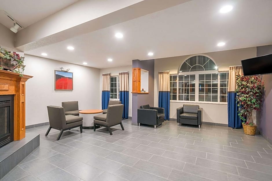 Microtel Inn & Suites By Wyndham Springfield