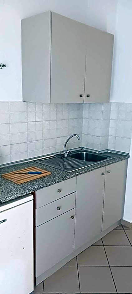 JP Pool & Apartments