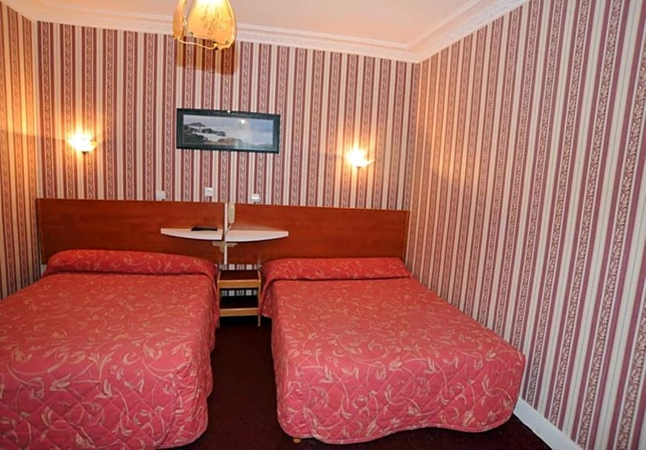 Sully Hotel