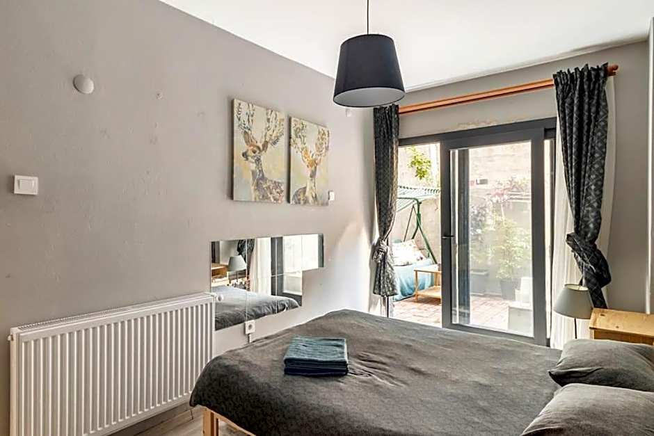 Konak, Tarihi asansöre yakın Tüm daire