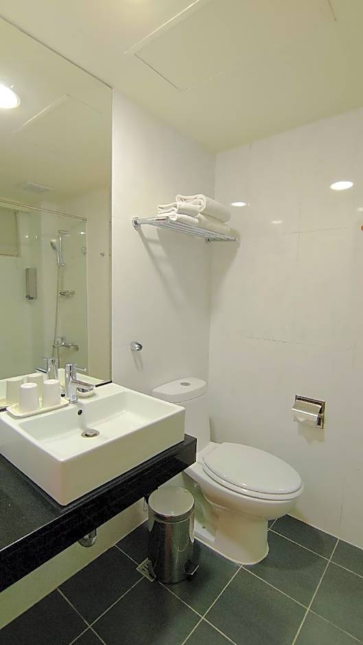 Hotel B (Quarantine Hotel)