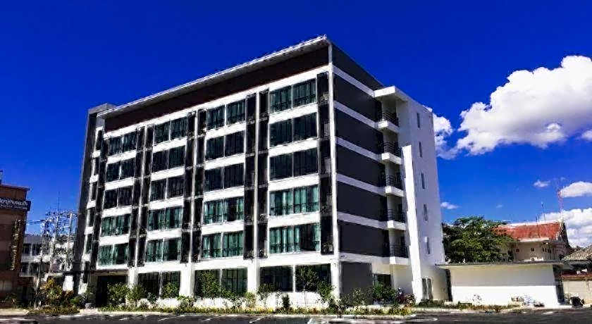 Sans Hotel