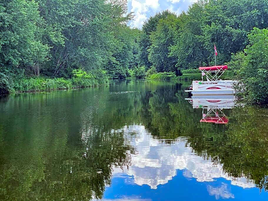 WELCOME TO BURNT RIVER ESTATE