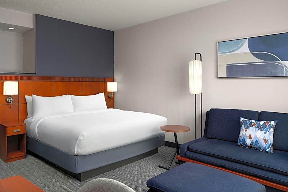 Courtyard by Marriott Dayton-University of Dayton