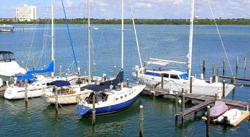 Chart House Suites and Marina