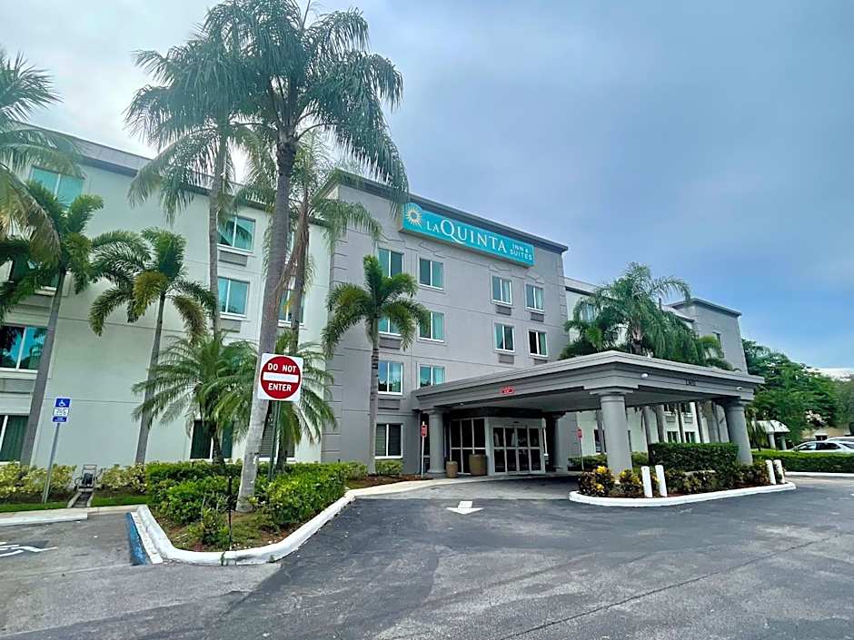 La Quinta Inn & Suites by Wyndham Sunrise Sawgrass Mills