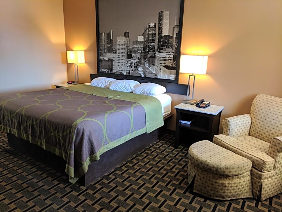 Super 8 by Wyndham Houston/Willowbrook Hwy 249