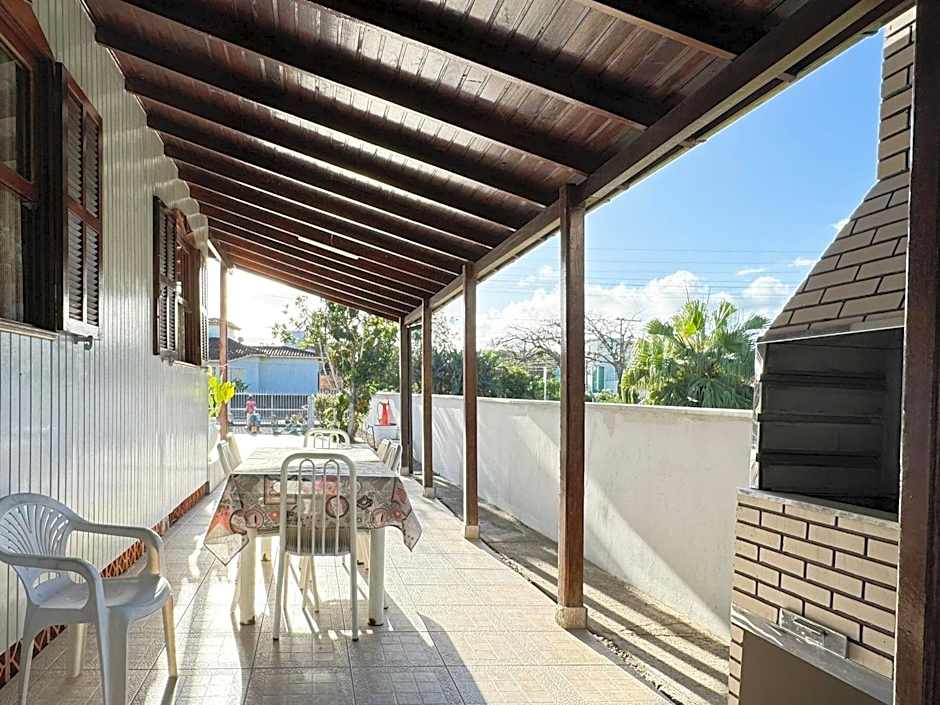 Casa Aconchegante na Lagoa de Ibiraquera - IMB003