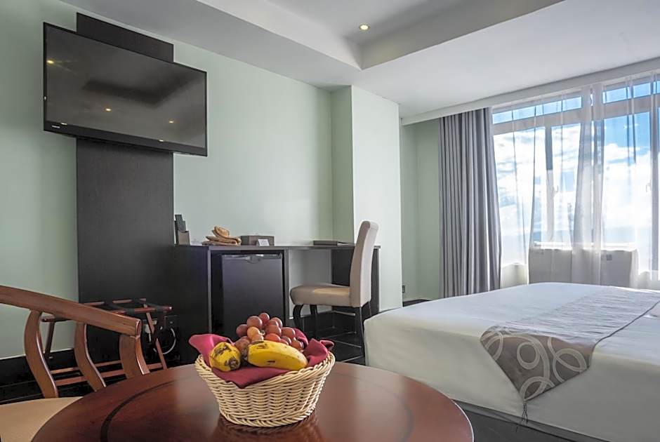 Gelian Hotel