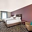 La Quinta Inn & Suites by Wyndham New Cumberland Harrisburg