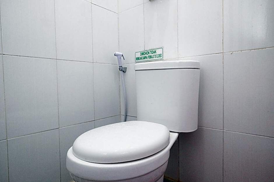 RedDoorz Syariah @ Klodran Solo