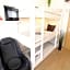 Hotel Ulm Zentrum - Komplettes Zimmer, Hochbett, Android TV & eigenem Bad - perfekt für Familien & Gruppen