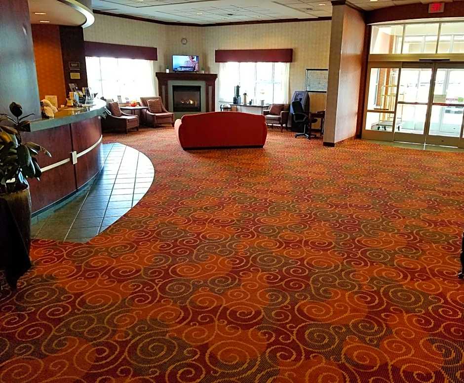 Rock Island Inn & Suites Marshalltown