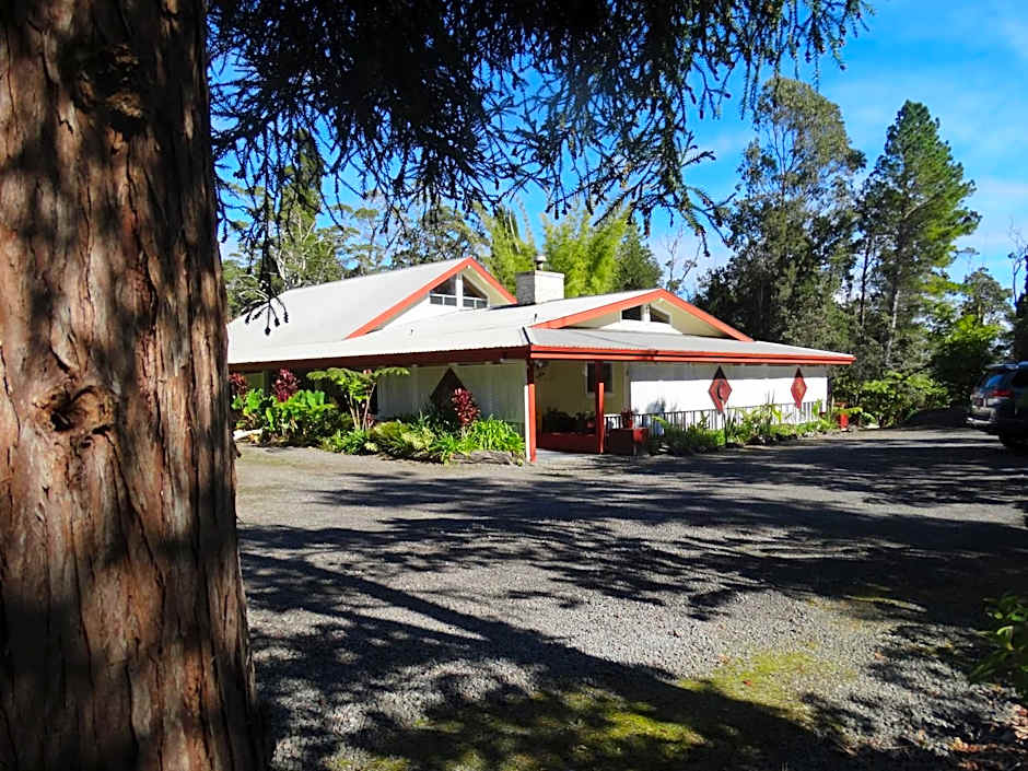 Lokahi Lodge
