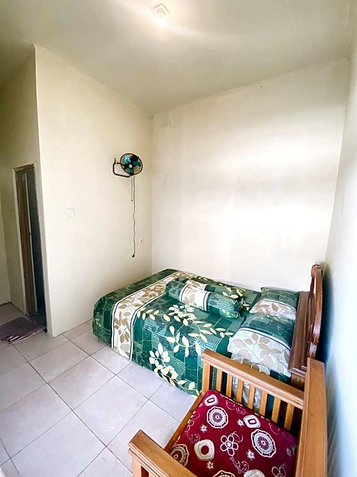 Sadewa homestay batukaras