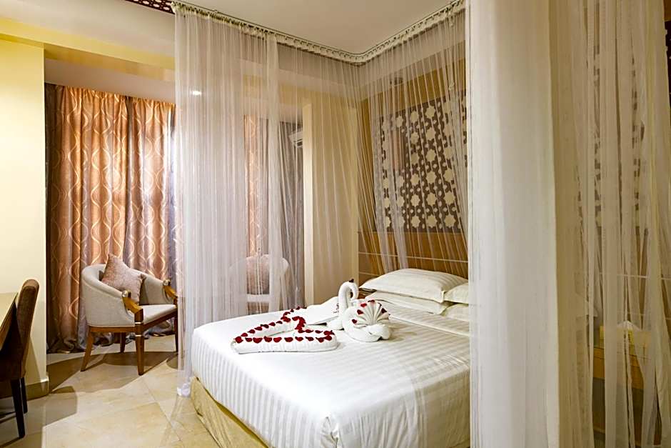 Saab Royale Hotel