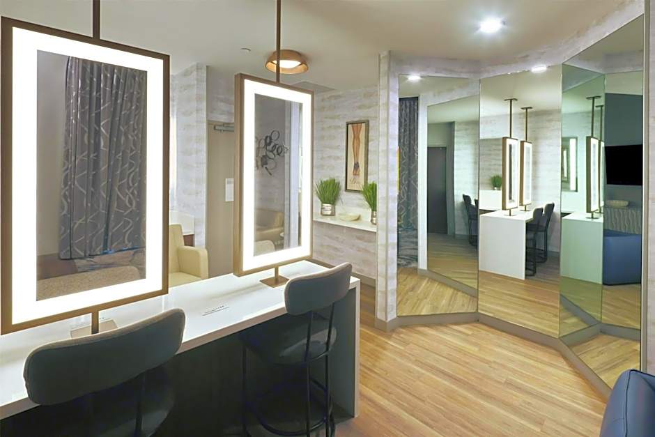 Hilton Garden Inn Chandler Downtown