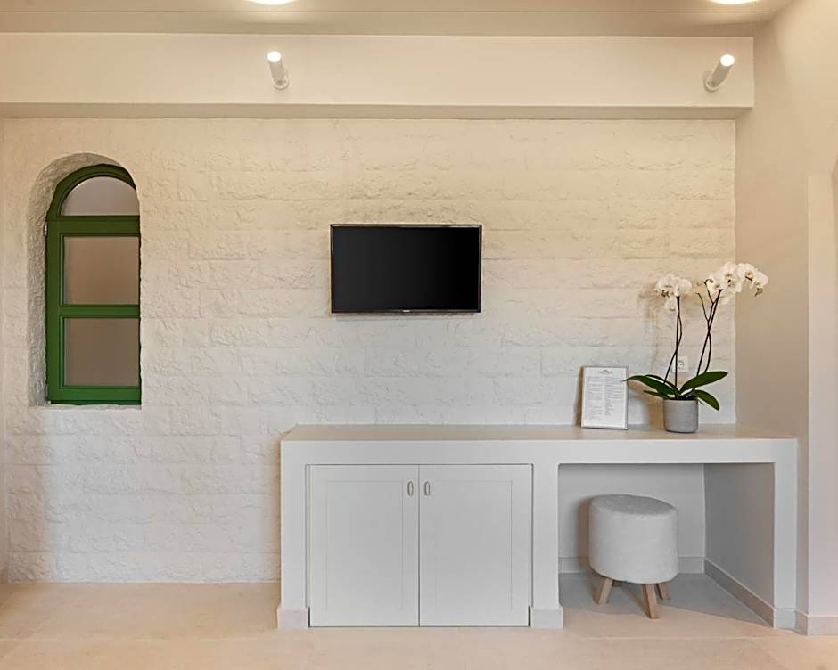 Casa Di Fiori Andros Suites