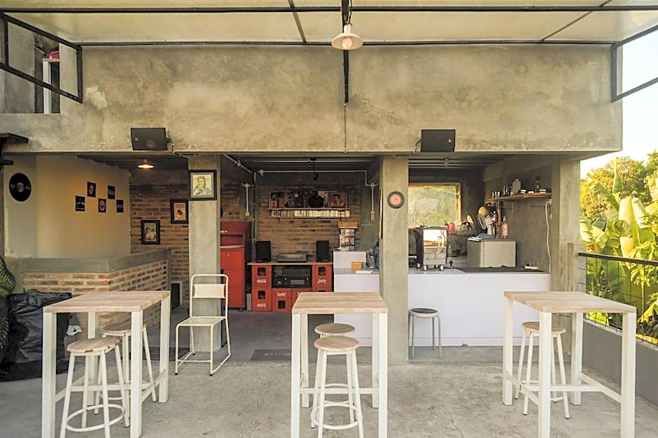 RedDoorz @ Jalan Ringroad Selatan 2