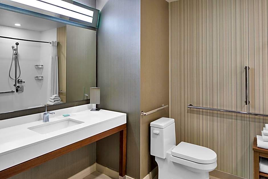 Courtyard by Marriott Albany Troy/Waterfront